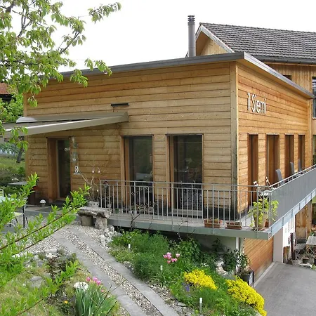 Casa Il Siemi Bed & Breakfast Luven